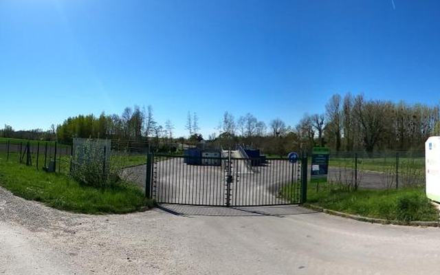 Vue depuis la rue — Déchetterie Somsois