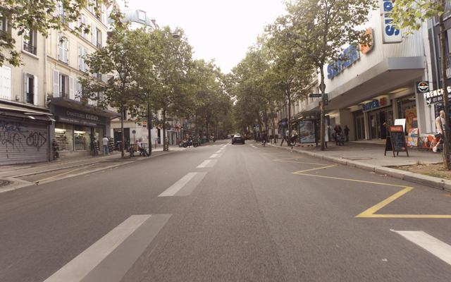 Vue depuis la rue — Eco-Point Mobile (Trimobile)
