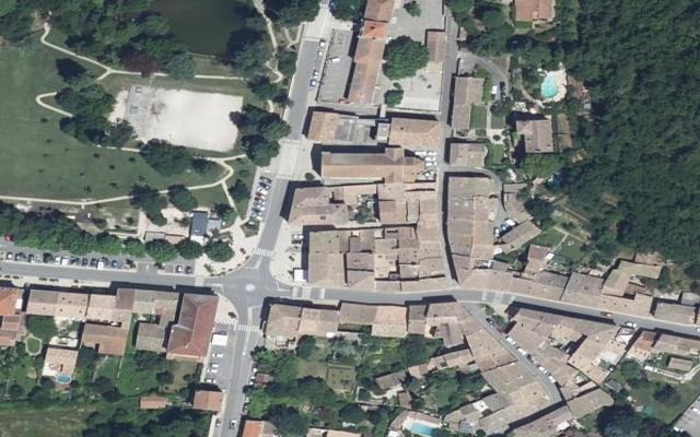 Vue aérienne — Plateforme d'Apports de Déchets Verts la Bégude-de
