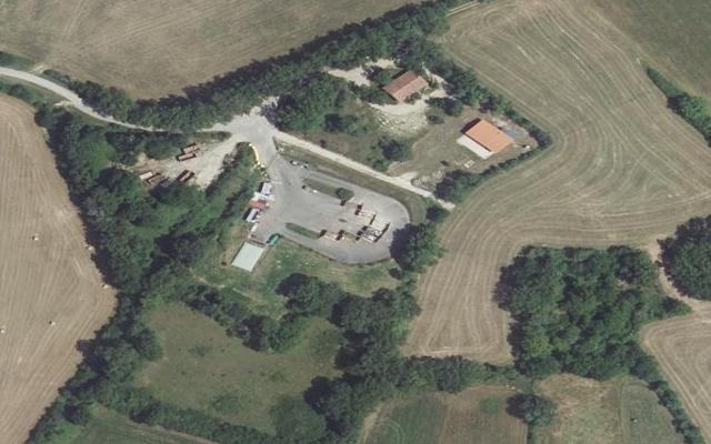 Vue aérienne — Déchetterie de Parisot