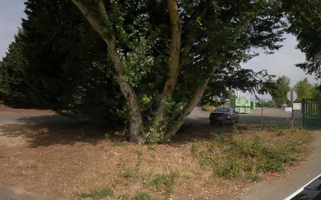 Vue depuis la rue — Déchetterie de Doué la Fontaine