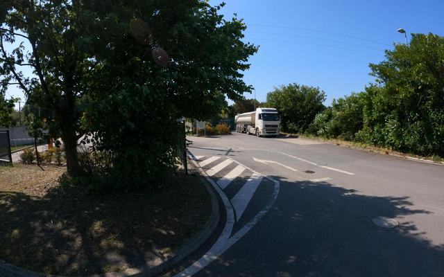 Vue depuis la rue — Déchetterie de Geneston