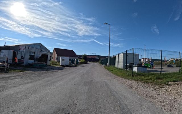 Vue depuis la rue — Déchetèrie de Gilley