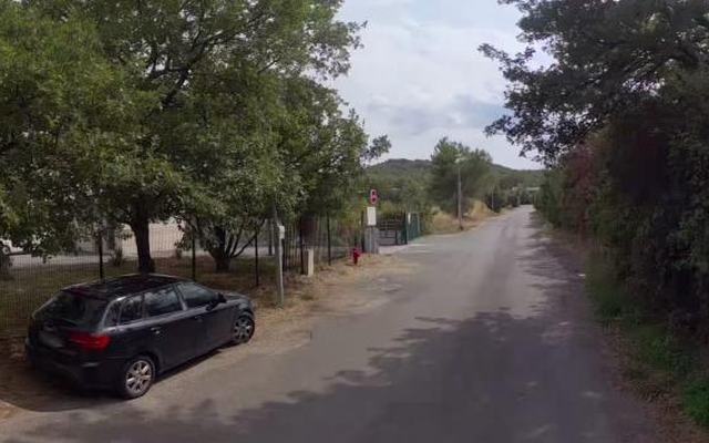 Vue depuis la rue — Déchetterie de La Roque-d'Anthéron Ct2