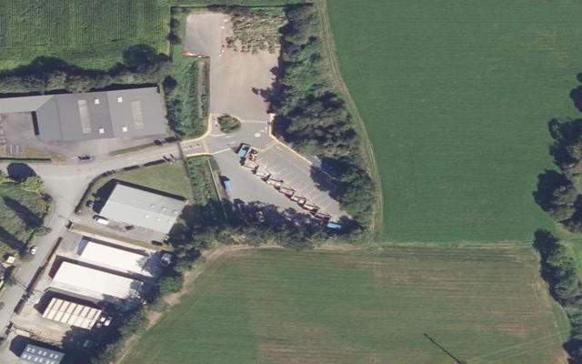 Vue aérienne — Déchetterie de Lannugat