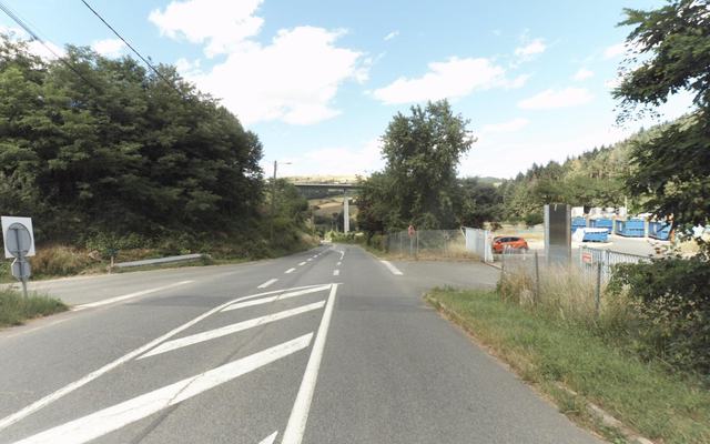 Vue depuis la rue — Déchetterie Saint-Marcel-l'Éclairé