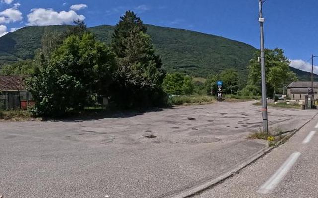 Vue depuis la rue — Déchetterie Vizille