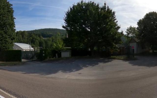 Vue depuis la rue — Déchetterie d'Éloyes