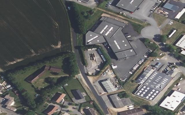 Vue aérienne — Déchetterie de Berd'huis