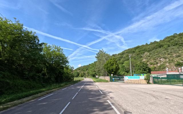 Vue depuis la rue — Déchetterie Virieu-le-Grand