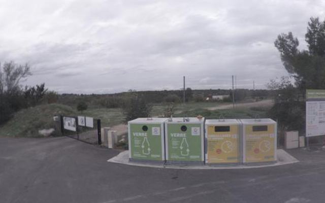 Vue depuis la rue — Déchetterie de Saint Georges d'Orque