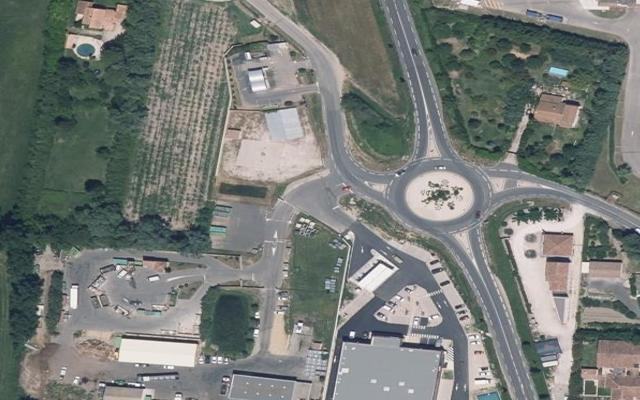 Vue aérienne — Déchetterie de Camaret-sur-Aigues