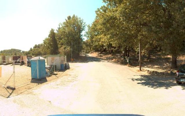 Vue depuis la rue — Déchetterie-Dépôt Flayosc