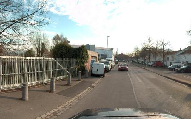 Vue depuis la rue — Déchetterie de Strasbourg Meinau
