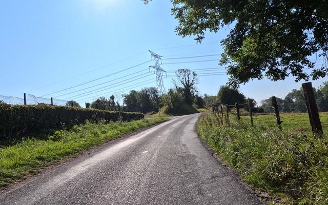 Vue depuis la rue — Point Av Saint-Pierre-en-Val et Criel sur Mer
